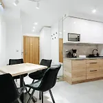 Apartamento Górski Przystanek Satoła 2 *