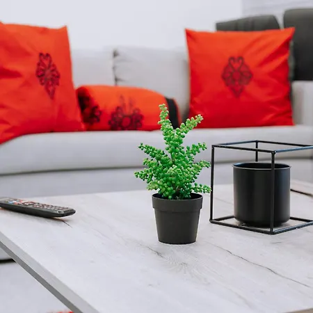 Gorski Przystanek Satola 2 شقة